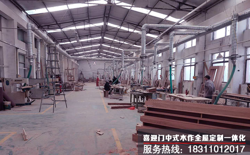 1604582430501167.jpg 喜迎門仿古門窗廠車間機器擺放